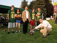 Tim Hudak, MPP and John Baird, federal Minister of the Environment join the Beamsville Rams to kick off the 07 campaign.